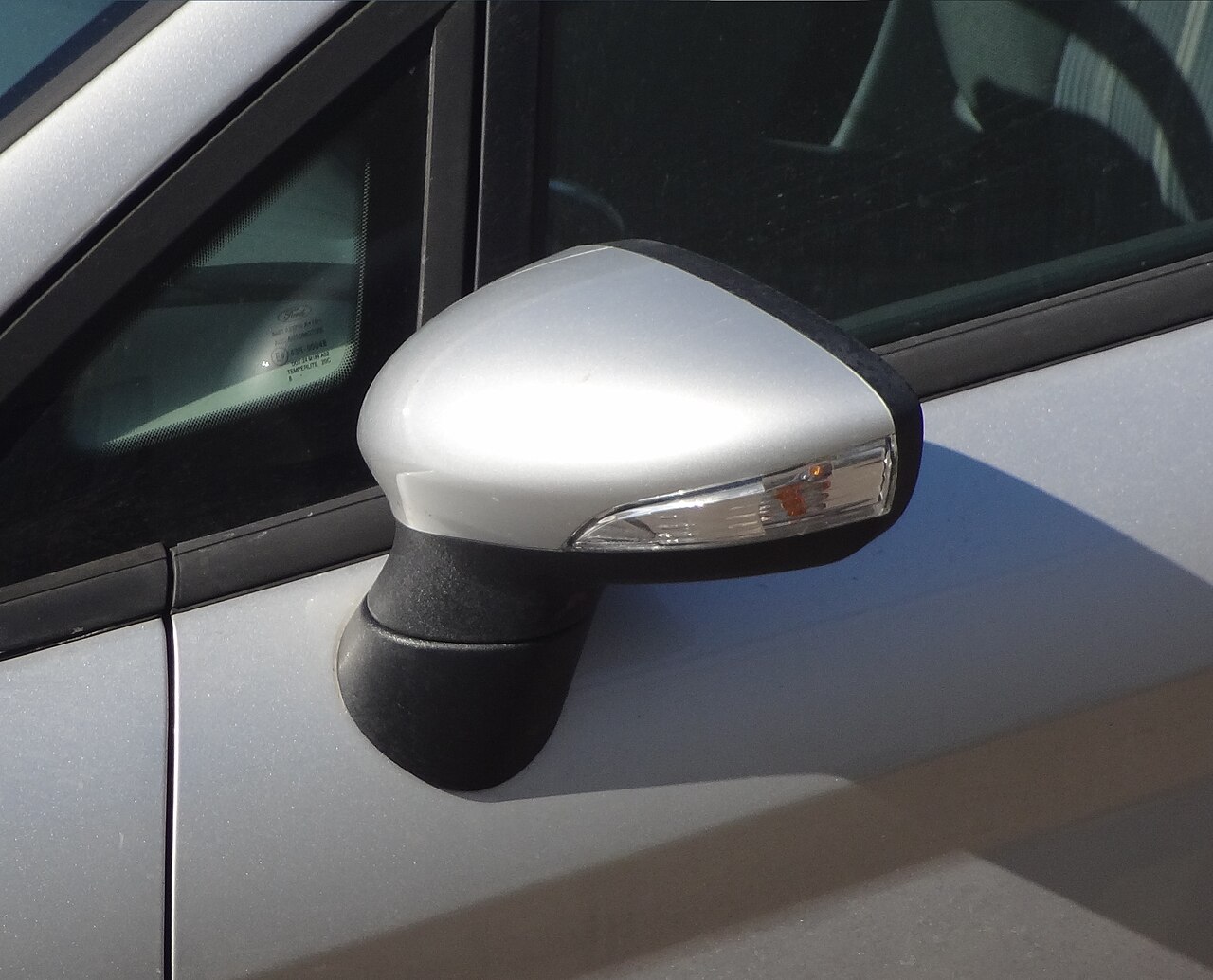 Side mirror, right (power, heated)