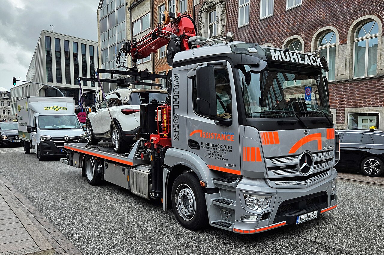 Crane flatbed recovery anywhere in Abuja